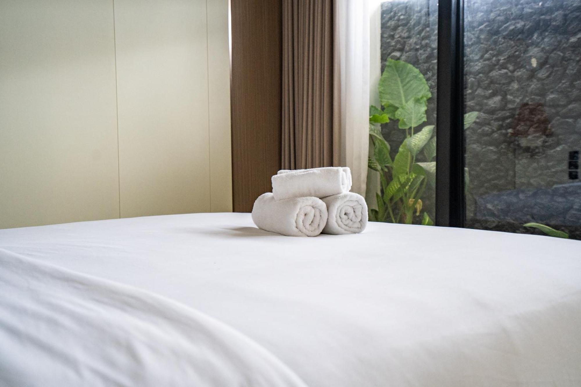 Green Flow Ubud Villas III Номер фото